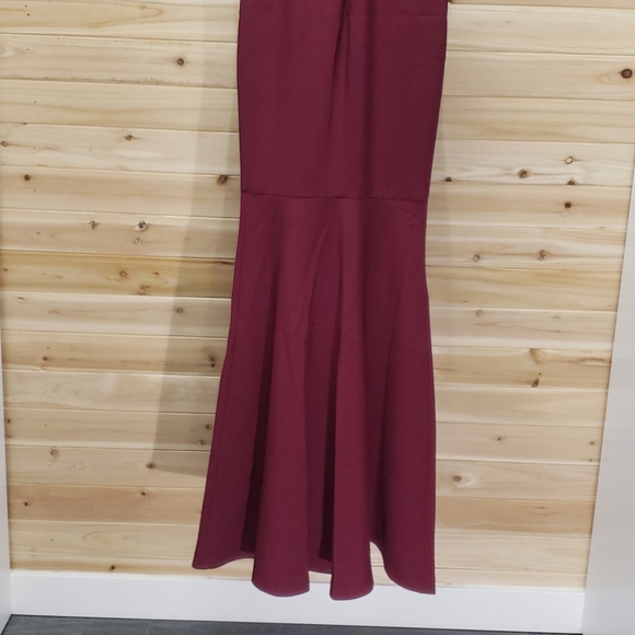 Likely Gown - Picture 5 of 8